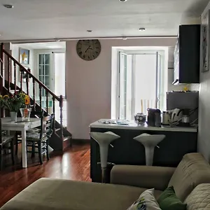 casa-thomas.hotelitalianriviera.com/