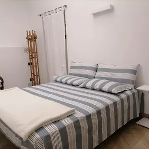Casa vacanze Molo 7 - Antesitum - Classic, Modern And Cozy, Malgrate