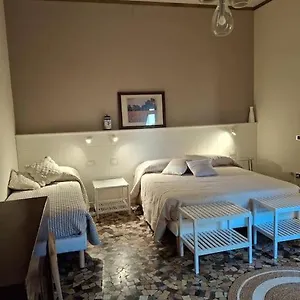 casa-agostino-codazzi-dimora-storica.emilia-romagnahotels.net/